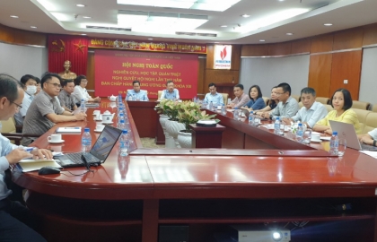 Đảng viên Đảng bộ PVChem tham gia học tập, quán triệt Nghị quyết Hội nghị Lần thứ 5, Ban chấp hành Trung ương Đảng khóa XIII